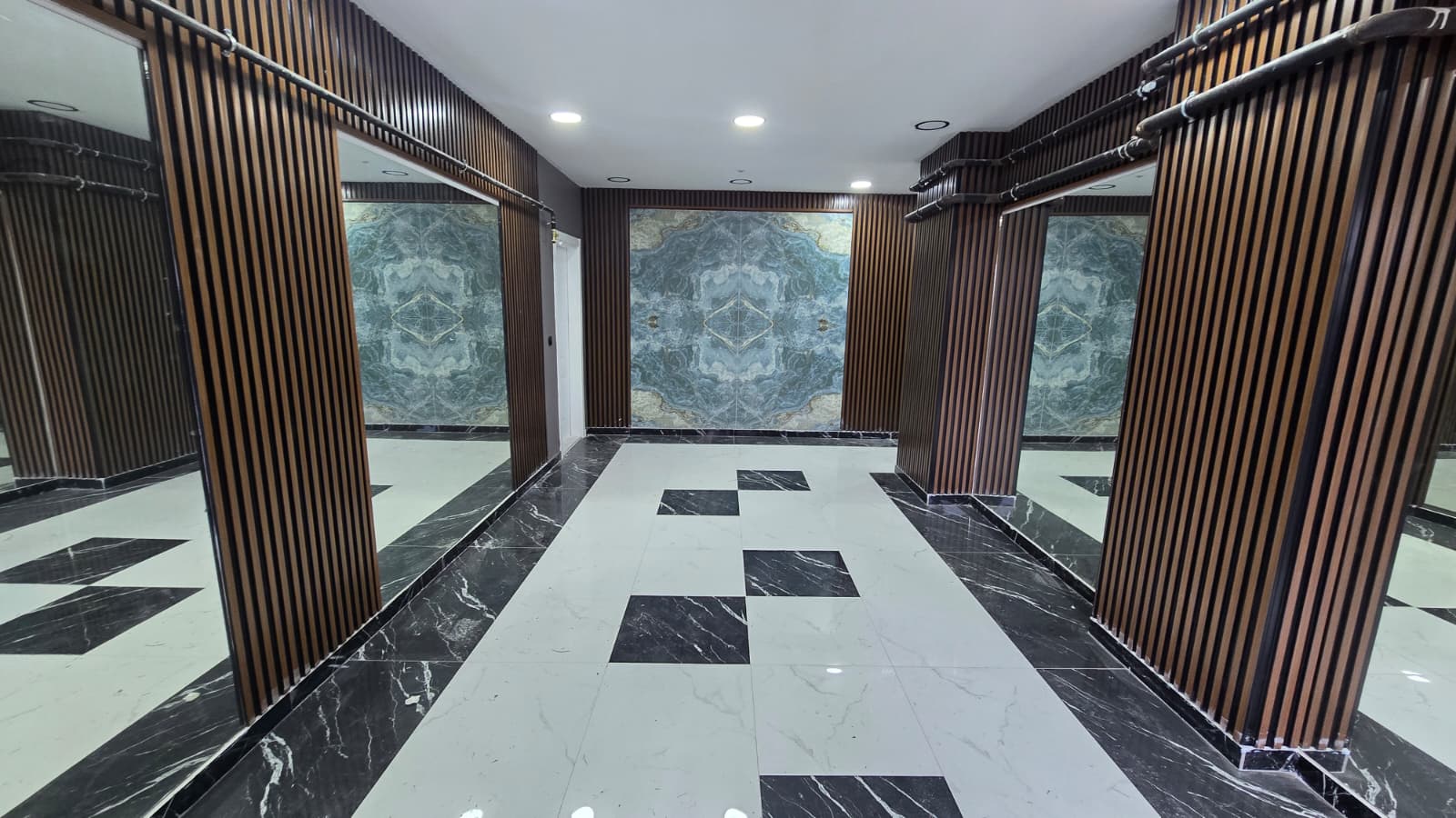 CUMHURİYET MAH.ÜÇÜZLER İNŞ. MARİS APT. -1+1